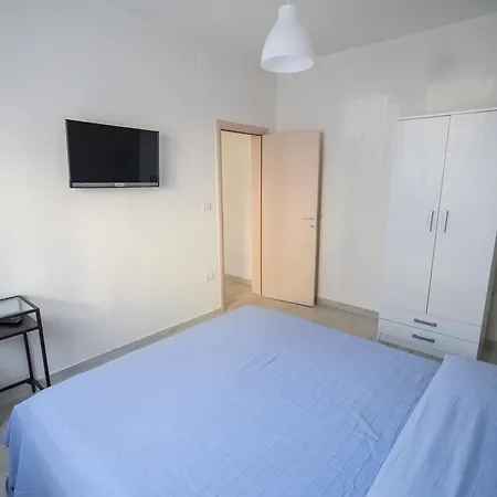 Apartamento Krapljanov *